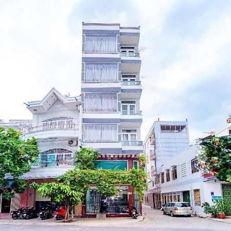 فندق Oyo 587 Trang Long نها ترانج المظهر الخارجي الصورة