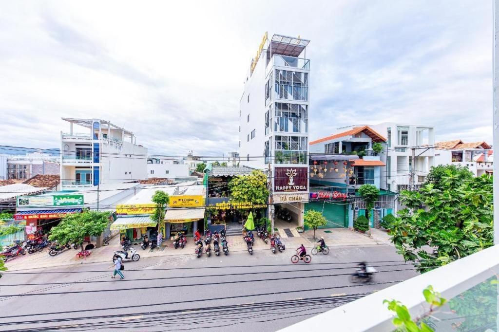 فندق Oyo 587 Trang Long نها ترانج المظهر الخارجي الصورة