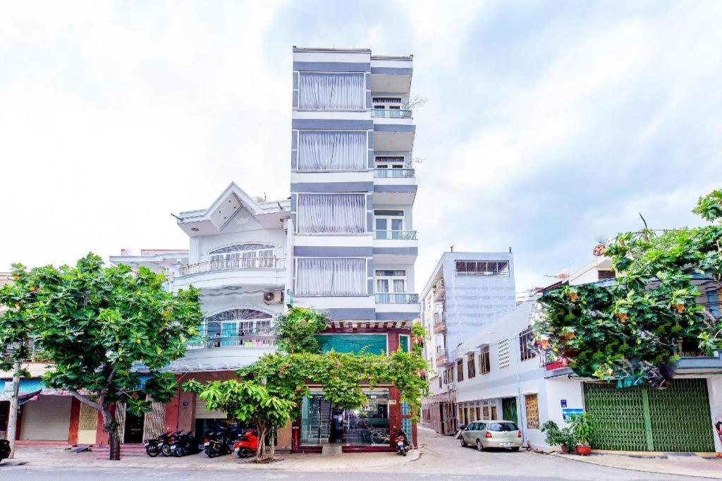 فندق Oyo 587 Trang Long نها ترانج المظهر الخارجي الصورة